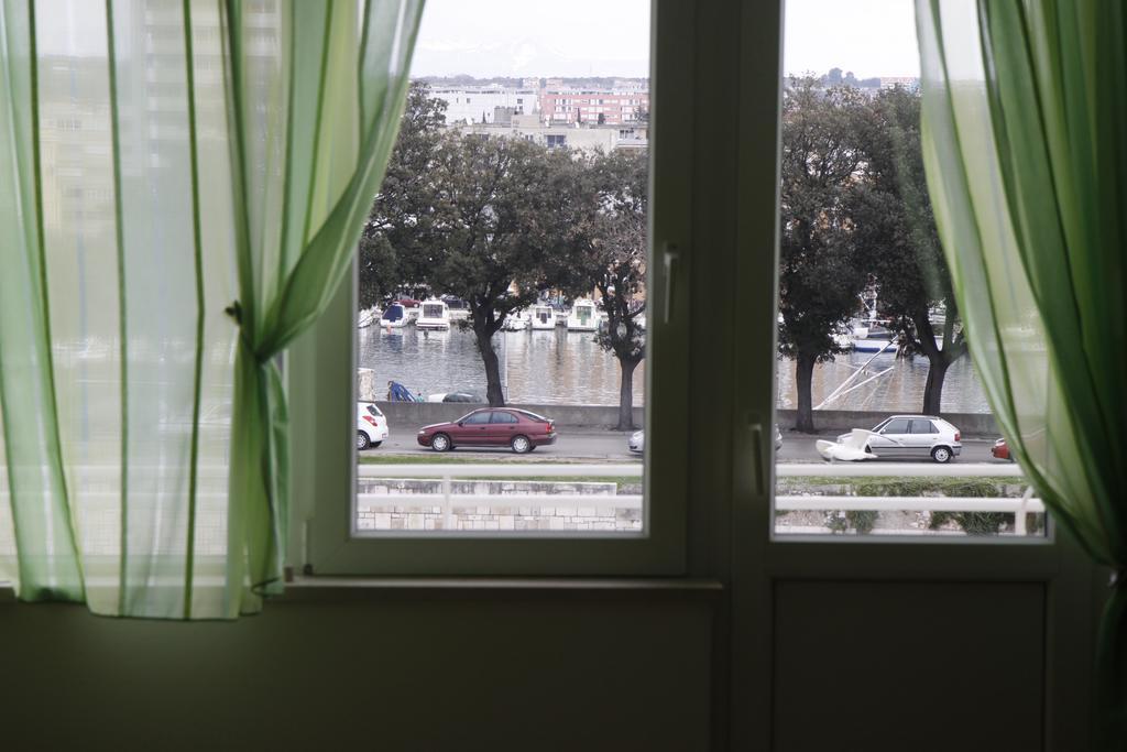 City Center Accommodation Ζαντάρ Δωμάτιο φωτογραφία