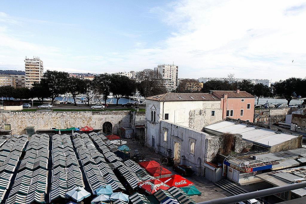 City Center Accommodation Ζαντάρ Εξωτερικό φωτογραφία