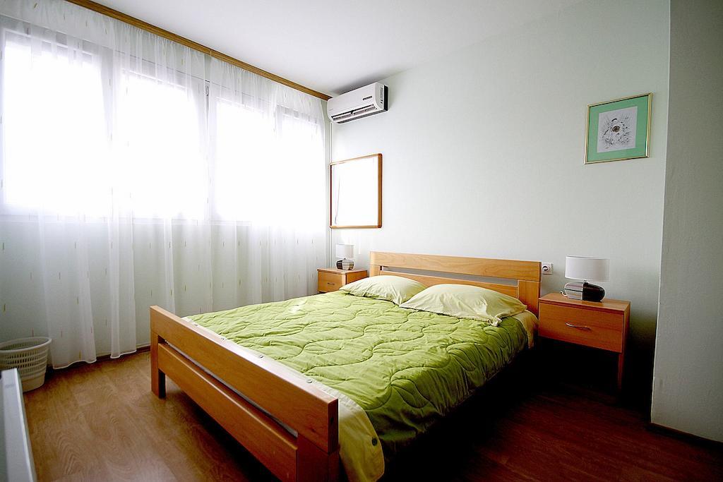 City Center Accommodation Ζαντάρ Δωμάτιο φωτογραφία