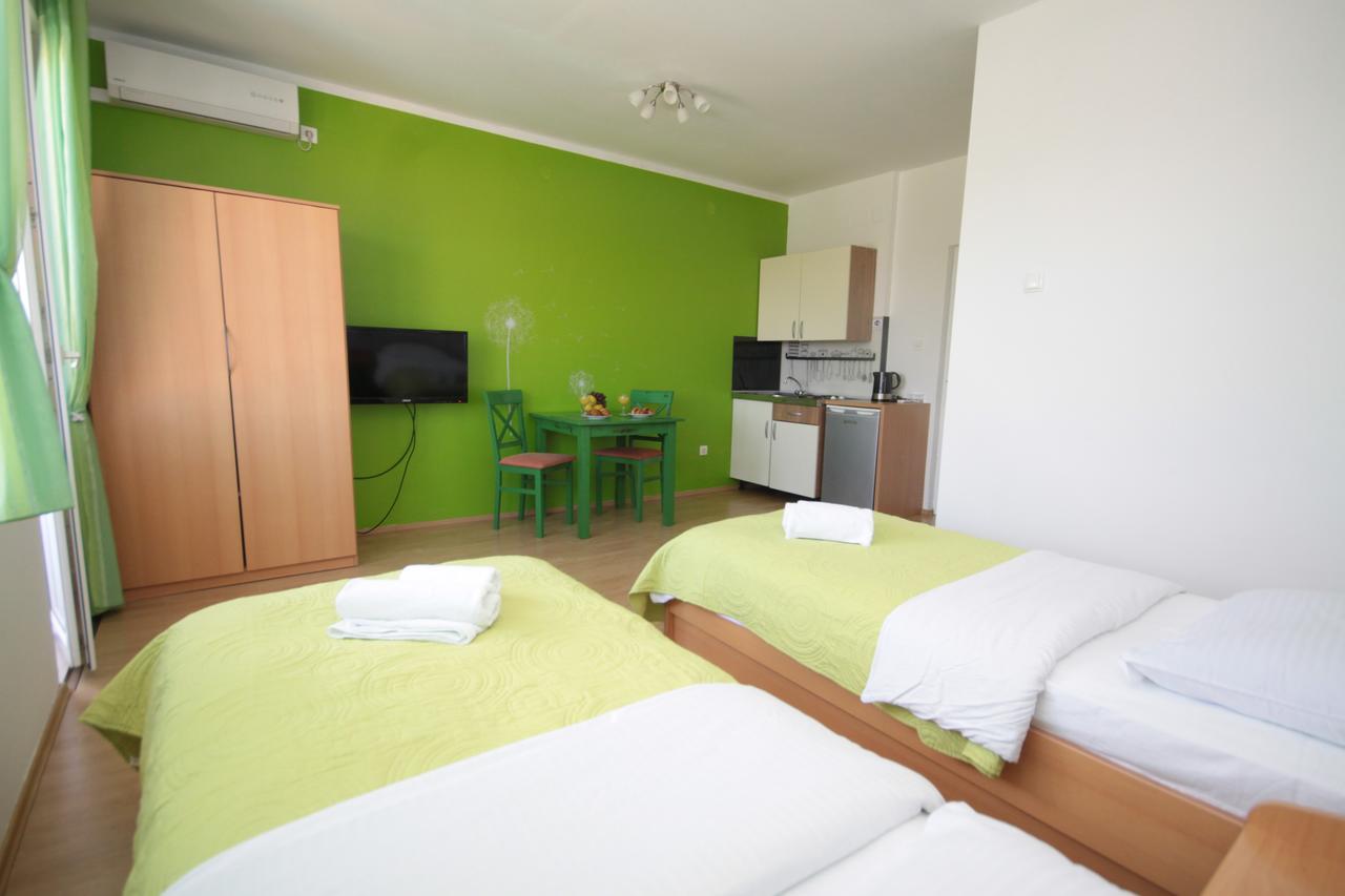 City Center Accommodation Ζαντάρ Εξωτερικό φωτογραφία